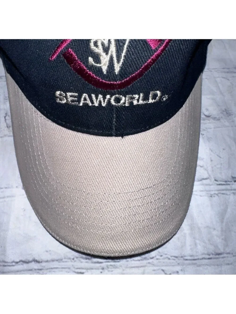 NOS Vintage 1990s SeaWorld Embroidered Trucker Baseball Cap Hat